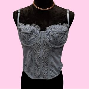 Dealmore Lace Bustier Top in Blue